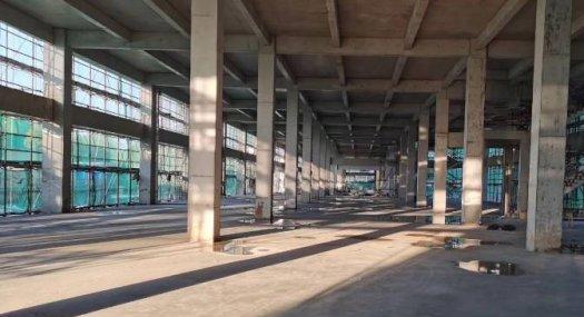 佛山南海 三村新街（南盈工业园西侧200米）3600㎡ 厂房租售层高7.2米 跨度11米 配电200KVA 可环评