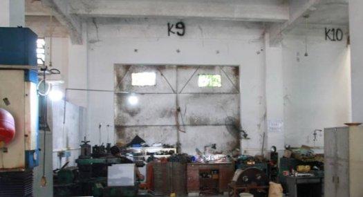 广州白云 小坪地铁站黄石西路附近1000㎡ 厂房租售