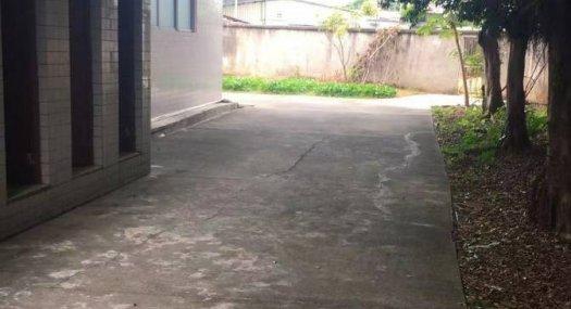 广州从化 105国道独院8亩厂房出售层高8米 跨度14米 配电50KVA 独院天车27吨 有蒸汽 有燃气 可环评