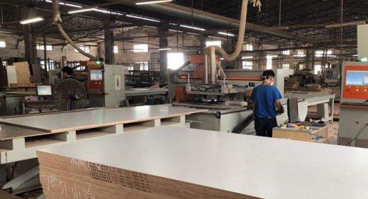 广州白云 广从路5500㎡ 厂房租售层高6米 配电100KVA 独院