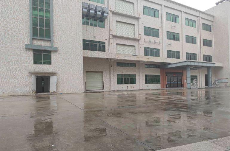 三栋镇原房东11000平独门独院厂房 低价出租