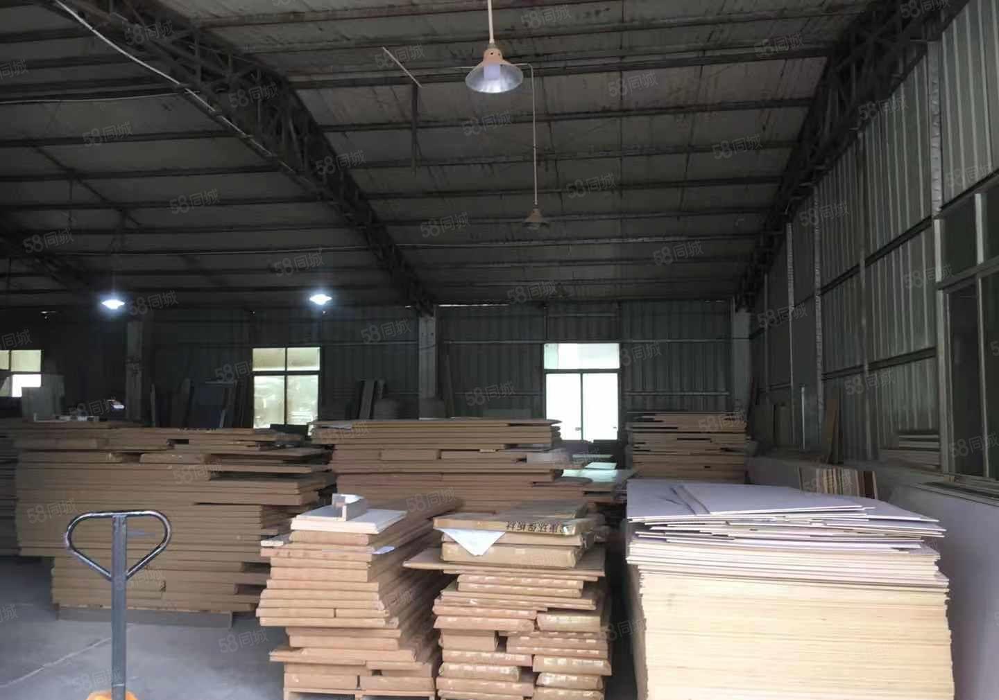 10元四角楼一楼铁皮房500平方招租，可做噪音跟污染行业