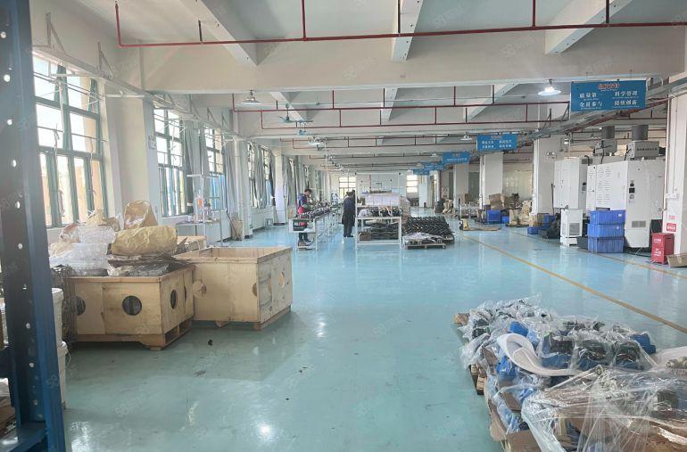 小金口仅租6元原房东标准厂房带装修办公室，0公摊空地非常大