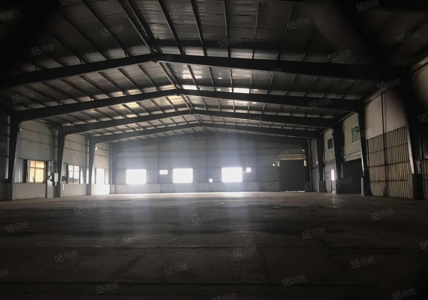 小金口独院钢构厂房2600平米 可以做污染行业 租金14元