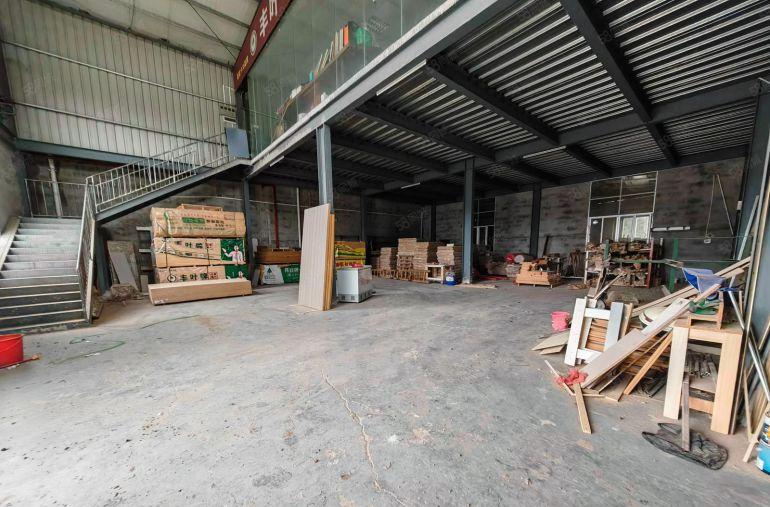 水口一楼900平，可进20米车，带现场办公室，宿舍厨房