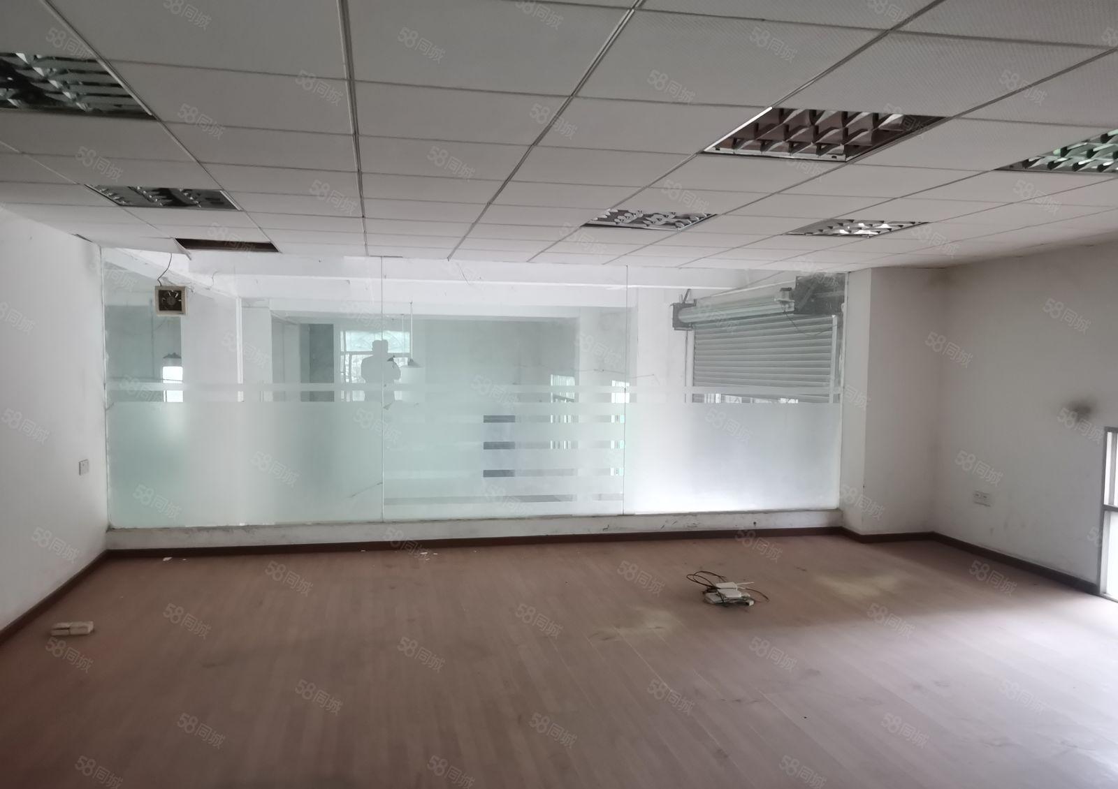 小金口九龙村房东直租独院三层厂房加宿舍2500平米