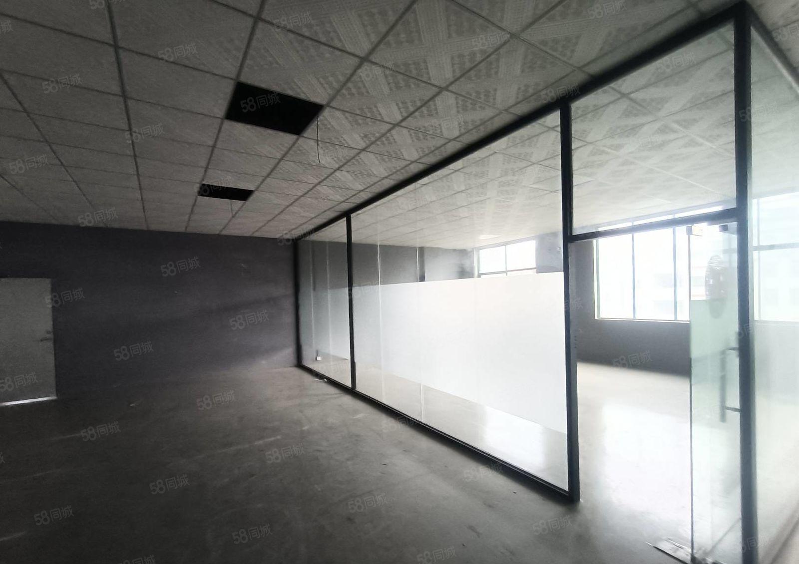 三栋市场精装修标准厂房800平方出租，水电齐全