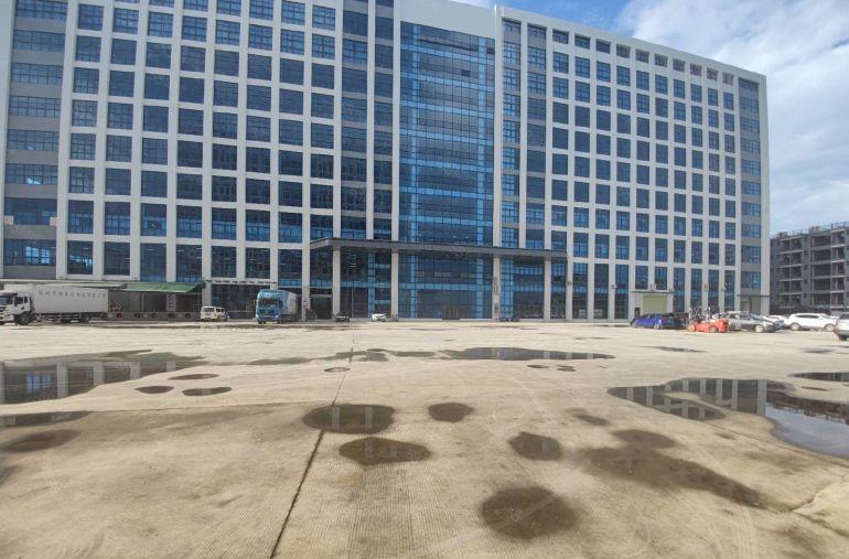 三栋数码园9块带装修单层3600平原房东厂房~300平起分