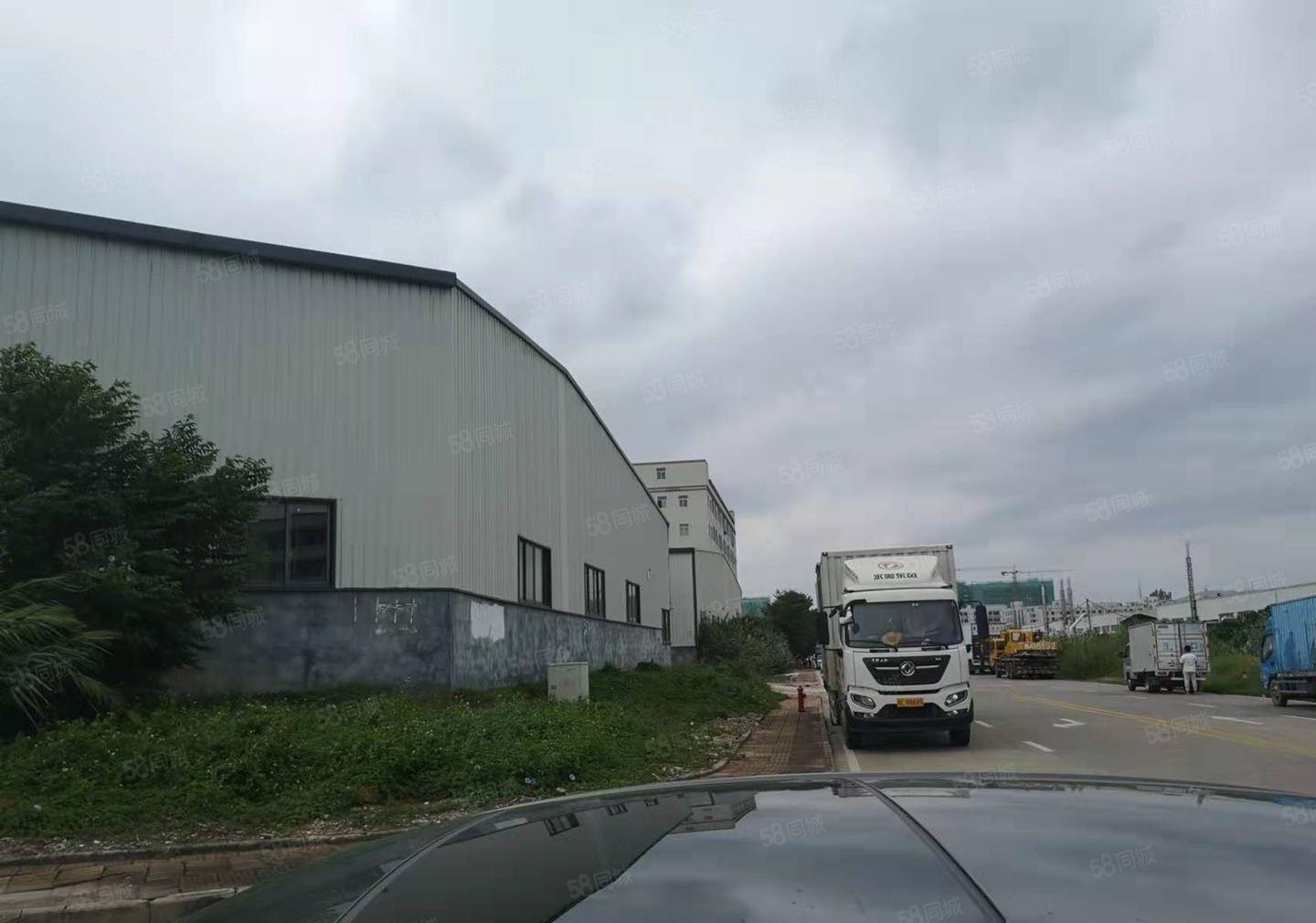 三栋新空出钢构厂房价格实惠