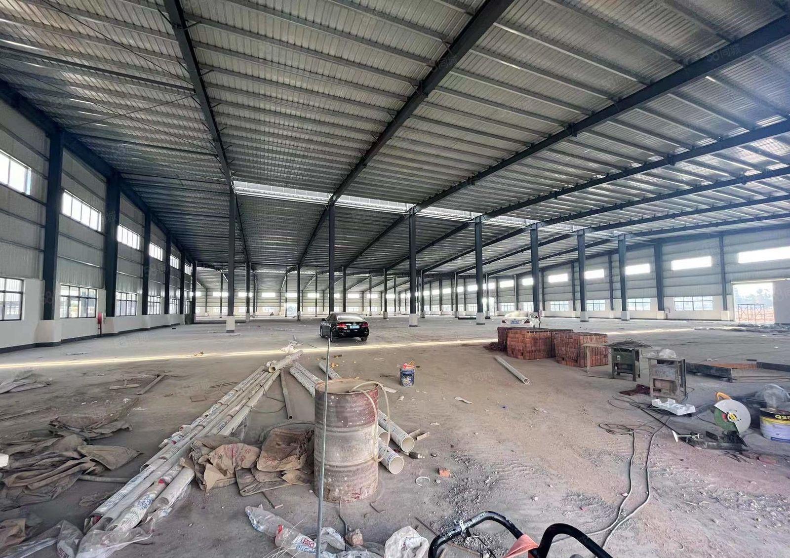 马安新乐12000平米全新单层滴水10米高钢构厂房出租