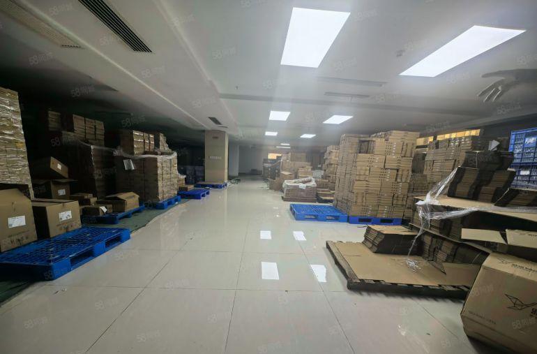 三栋数码园单层1000平标准厂房，原房东实际面积带装修地坪漆