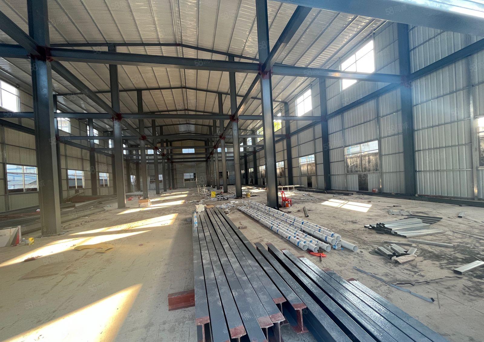 河南岸附近全新钢构厂房出租，可近大货车，交通便利，可分租
