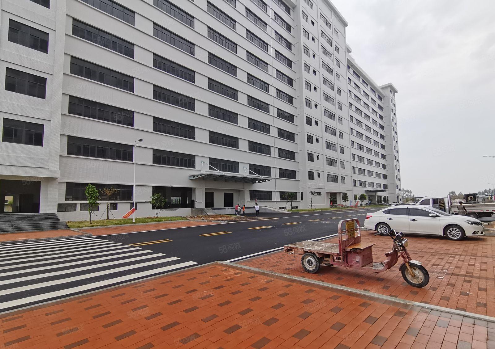 200平起租小金口工业区原房东独门独院5000平厂房出租