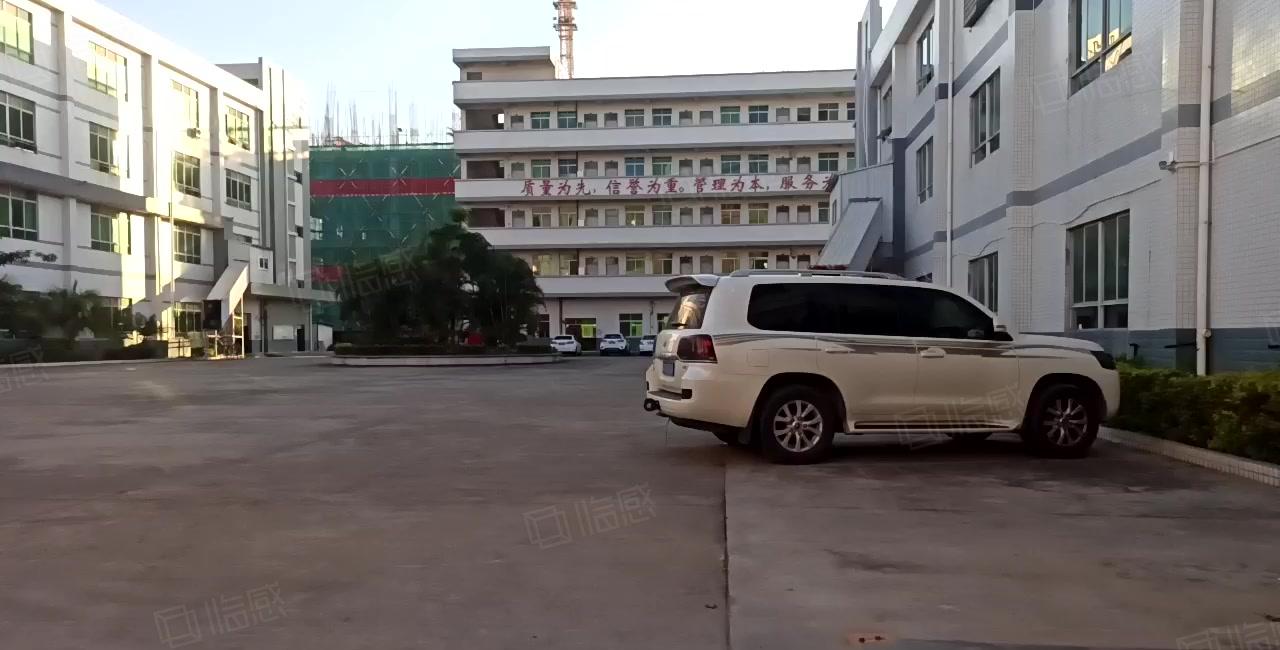 马安新乐工业区独院厂房出租1~3层带电梯