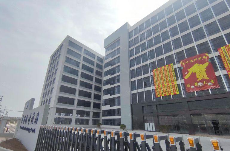 马安标准厂房一楼出租1800平层高7米水磨石地面可以分租一半