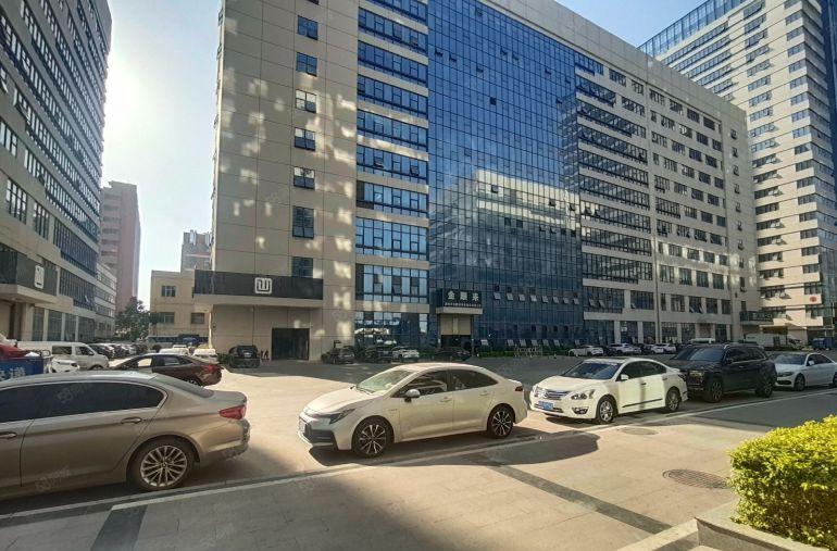 出租6元原房东带装修！马安单层2800平重工业厂房~可分租