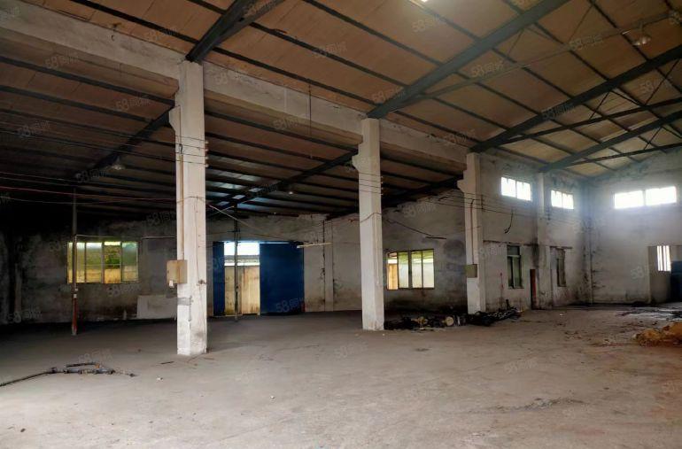 小金口原房东实际面积低价出租滴水8米国道边上适合各行业带行车