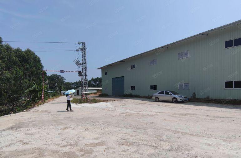 水口山沟沟钢构1200平可进拖头滴水8米空地大行业不限