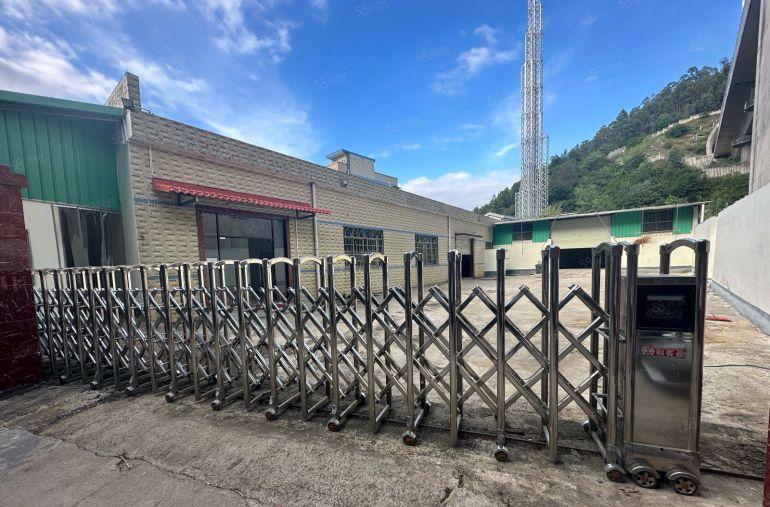 10块小金口独门独院1000平砖墙到顶单一层厂房出租