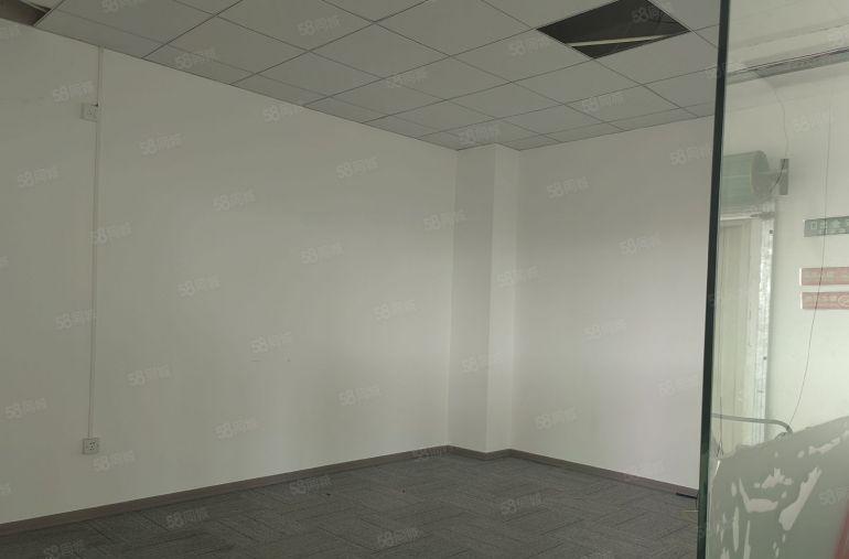 现成装修！形象良好！惠城区江北园区厂房3楼1000平低价出租