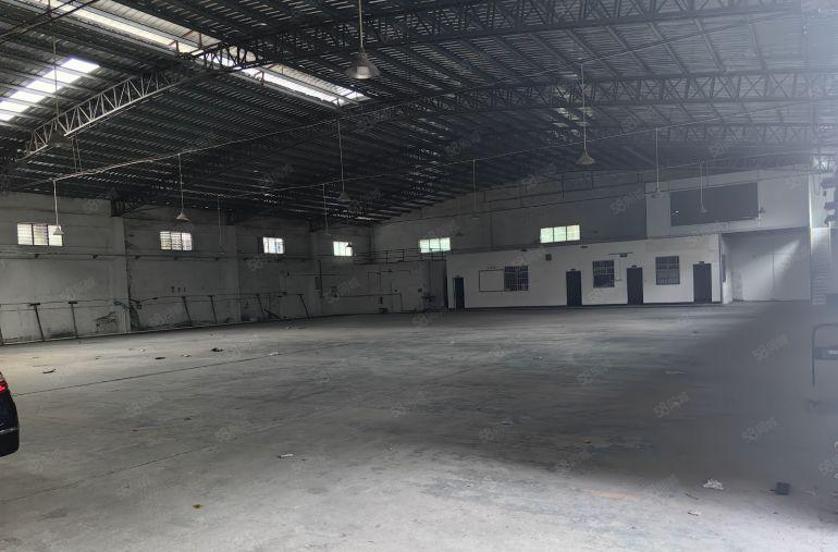 惠州小金口1000平钢构出租，层高7米，高速口附近，可进拖头