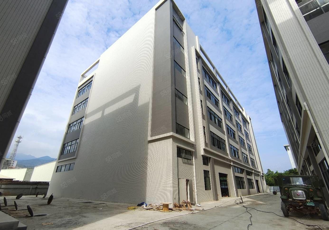 四角楼高速出口新建一楼1600平方红本厂房出租