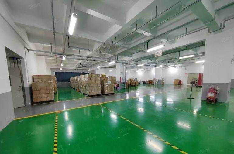 水口精装修电梯厂房三楼2000平方可分租600平方