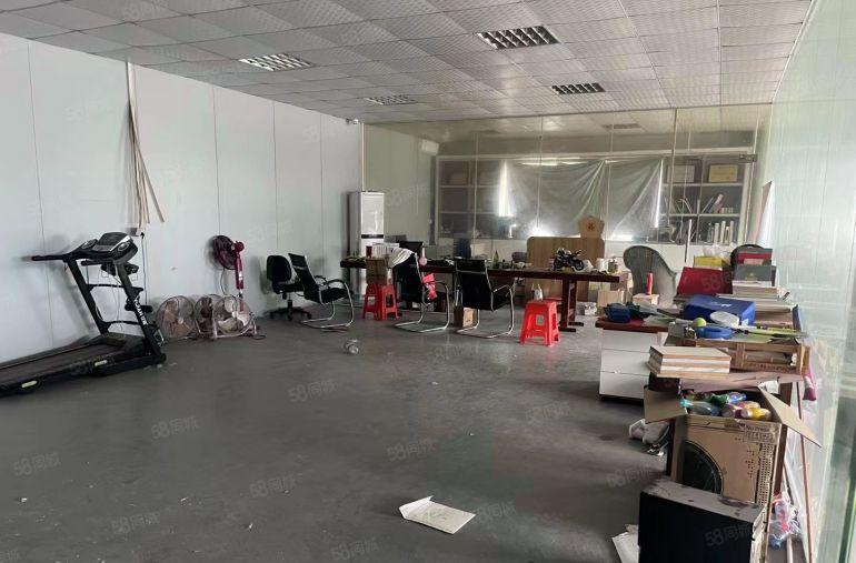 水口一楼900平，可进20米车，带现场办公室，宿舍厨房