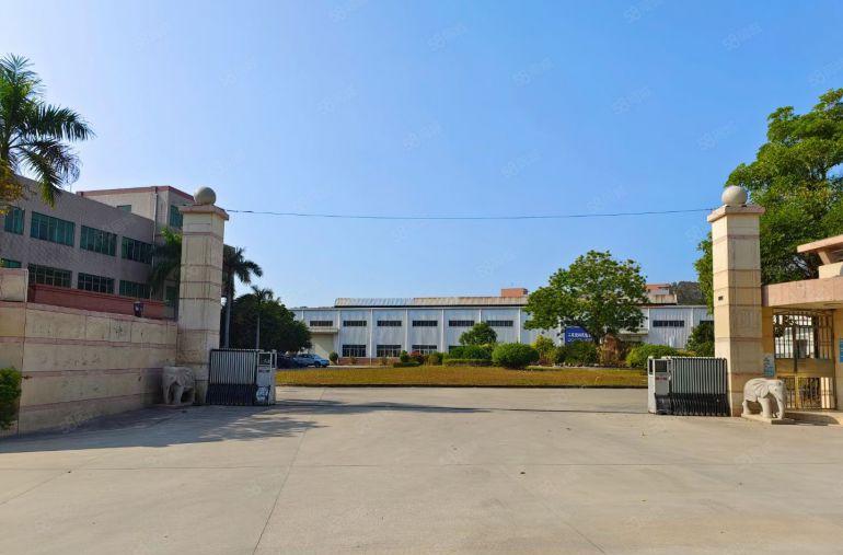 三栋镇市场旁 一楼钢构1200平滴水8米厂房仓库出租