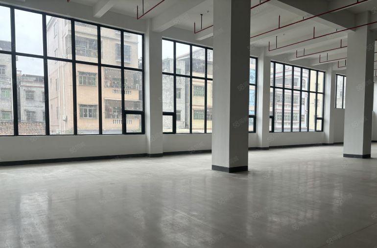 低价出租！惠州原房东标准厂房二楼1500平，有宿舍，0元每平