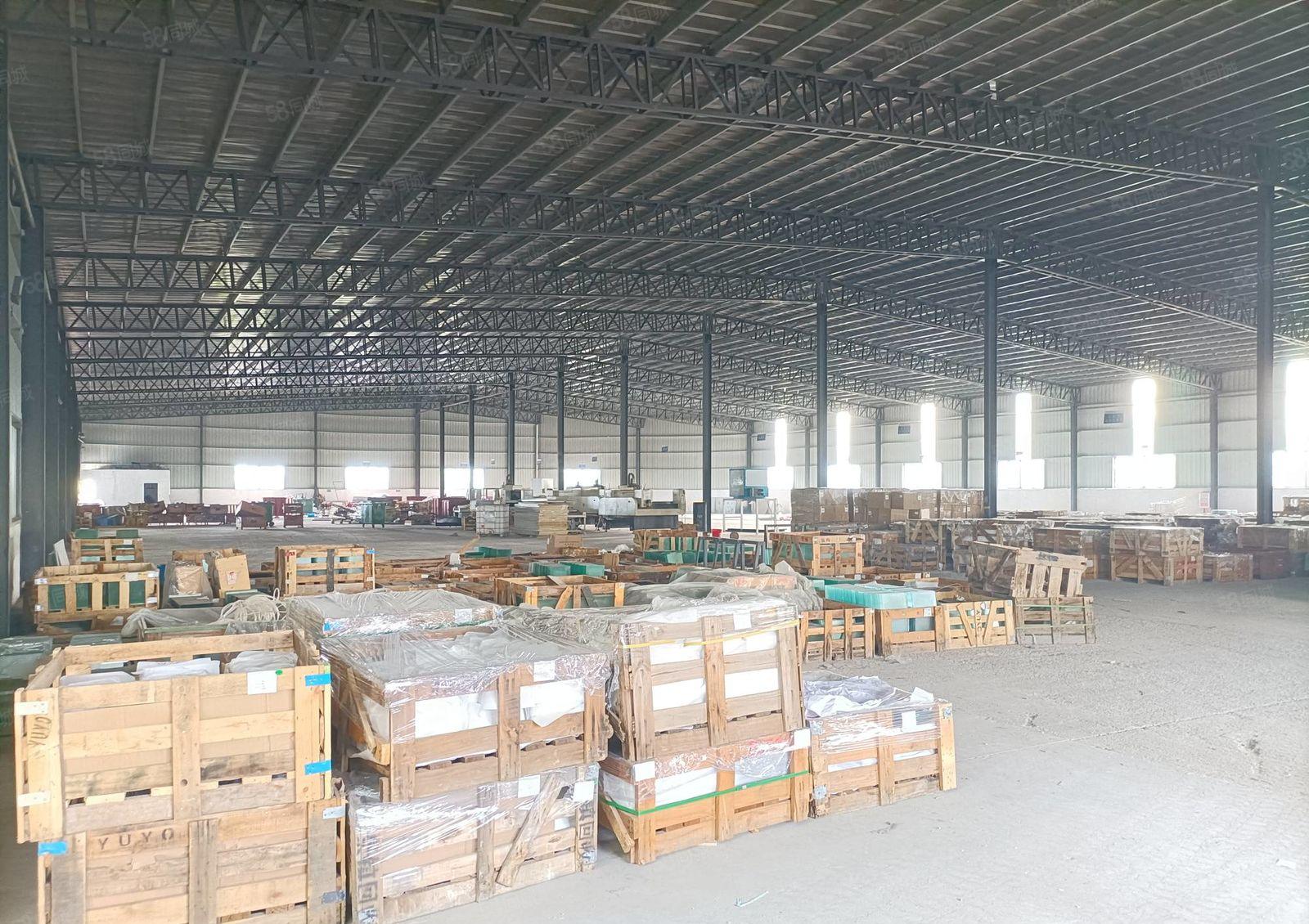 （信）三栋钢构3800平，4100平滴水9米带行车，可分租