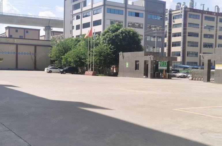 小金口独门独院16000平每层4000租金10元平起可分租