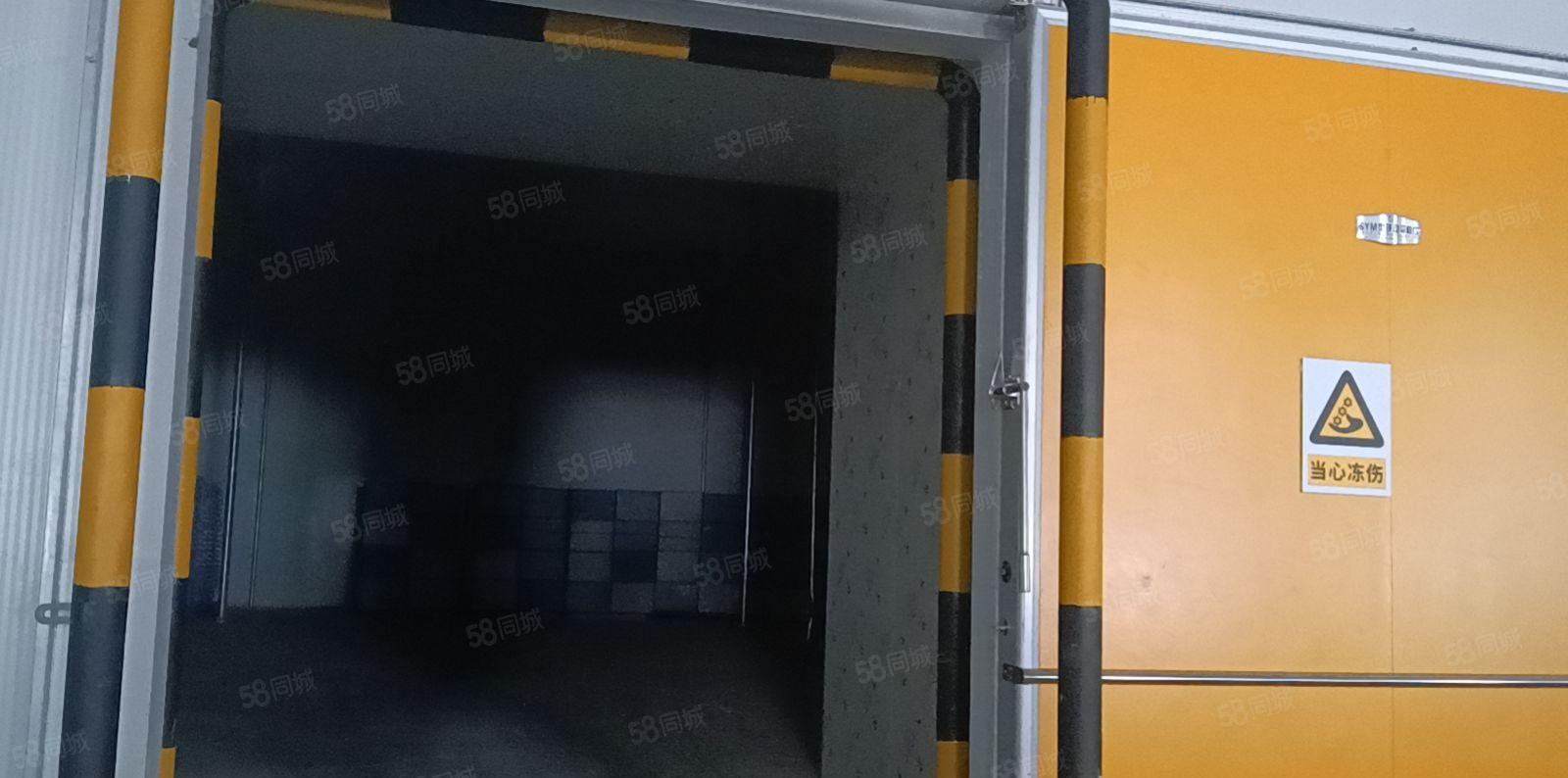 平潭镇单一层约15000平方带卸货平台钢构出租