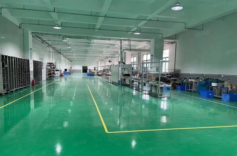 工业园楼上2100平方带装修厂房8元出租 适合电子 电商等行