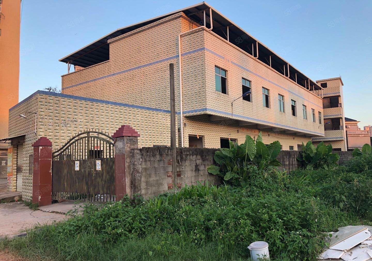 小金口 独门独院 标准厂房1600平米出租