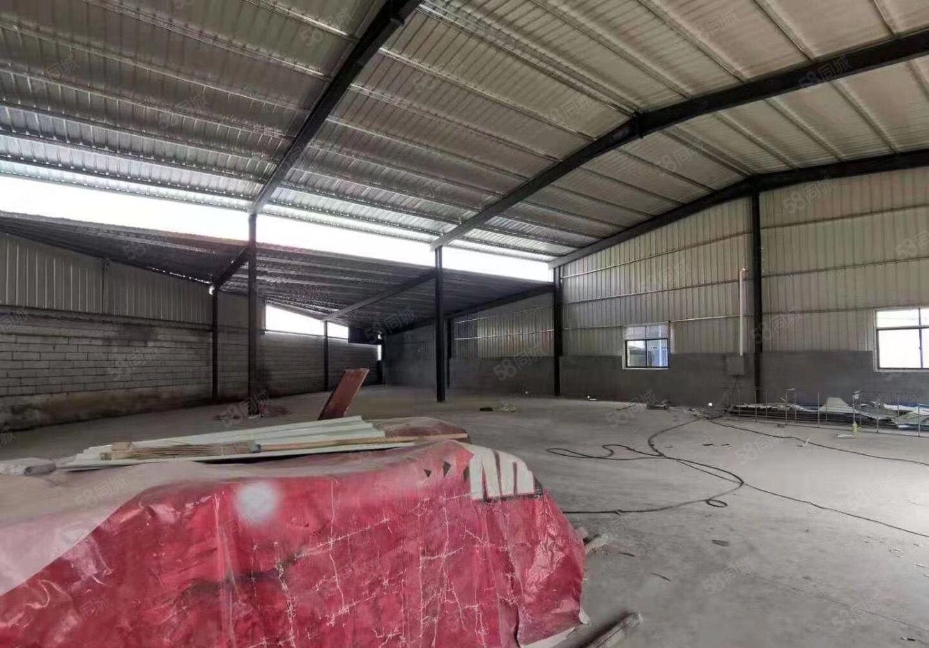 中洲天御附近主干道边上独院单层厂房800平方租金优惠