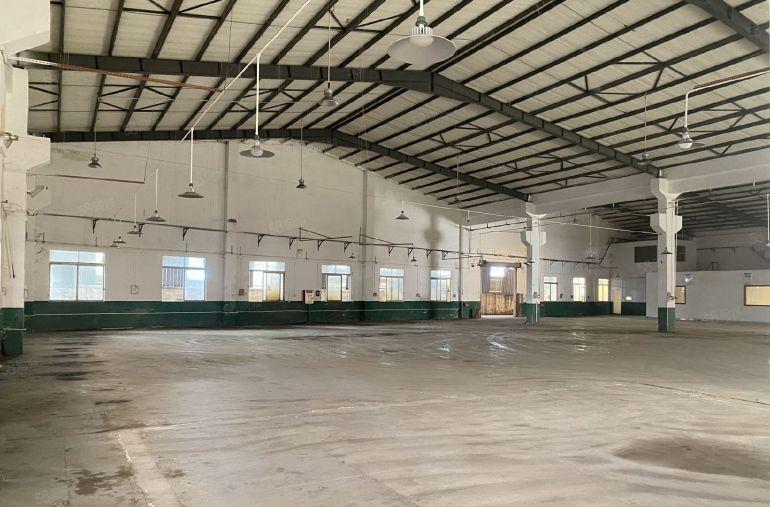 急租镇隆原房东独院，适合五金冲压模具机械设备注塑抽粒仓库配送