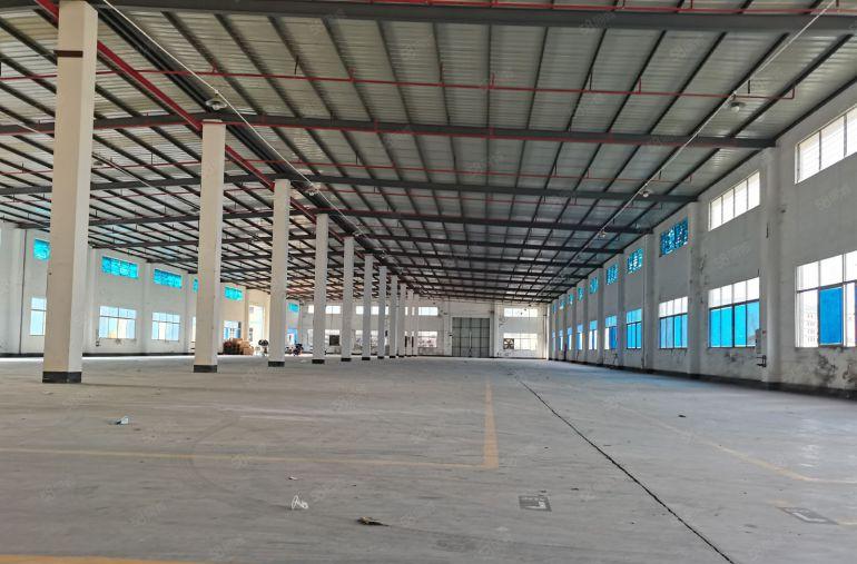 可独门独院钢构厂房出租 可办环评 滴水8米高 带空地3千平方