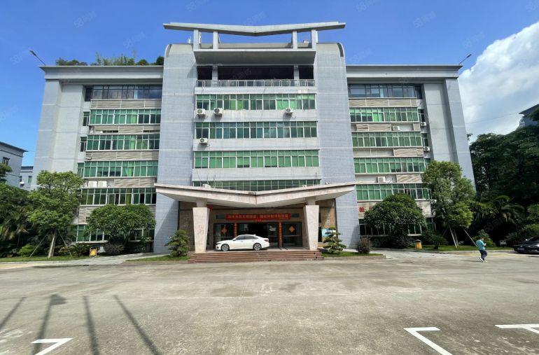 12块！新圩6000平原房东独栋厂房仓库出租可分租1500