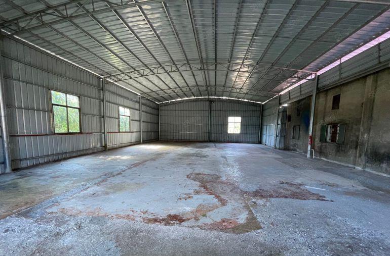 靠山边850平原房东独院钢构厂房