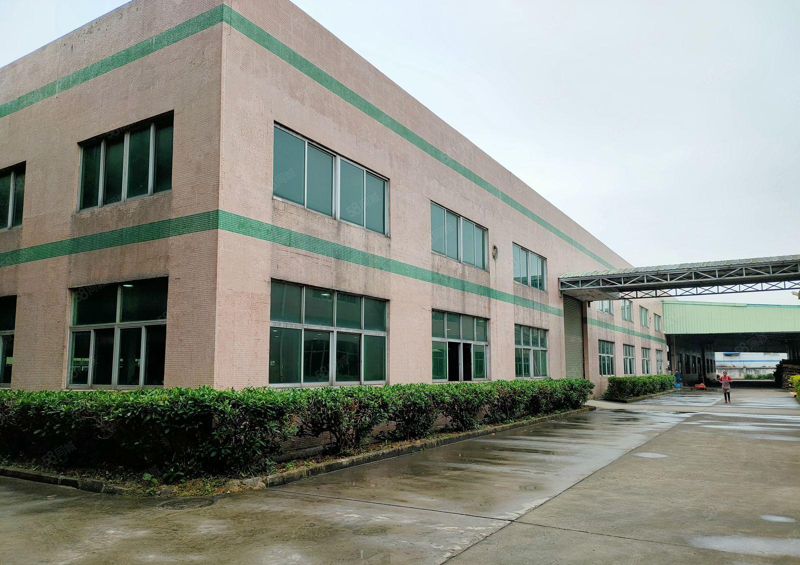 单一层钢结构厂房出租（17000平米，可分租）