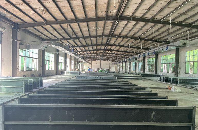 出租秋长独门独院钢结构厂房3000平低价出租带现成办公室。