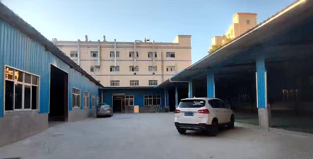 新圩镇1000平方厂房出租高速路口钢构 空地大好招工