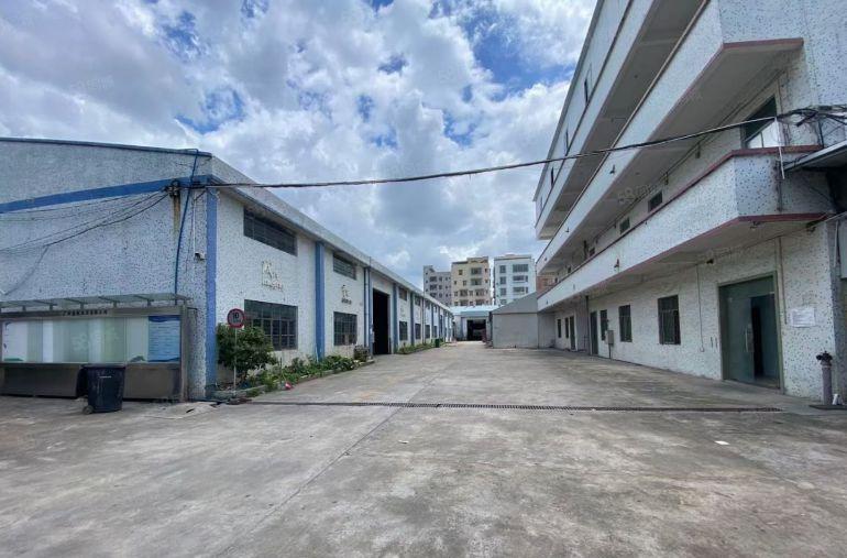 400平起租秋长原房东独院多个独栋钢构出租