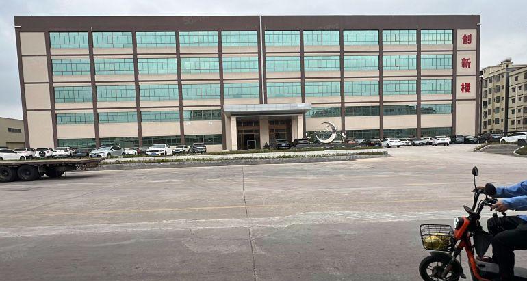 特价5元！镇隆万里工业区楼上原房东2000平厂房出租好招工