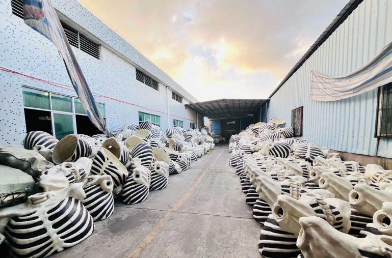 9块在秋长新塘秋租7米高钢构10000平可分租有精装修办公室