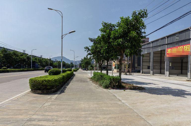 惠阳区三和经济开发区标准厂房二楼三楼7000平方租金8.8元