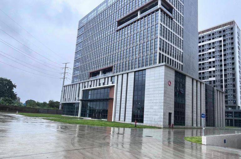 惠阳秋长全新红本厂房19700平，独门独院