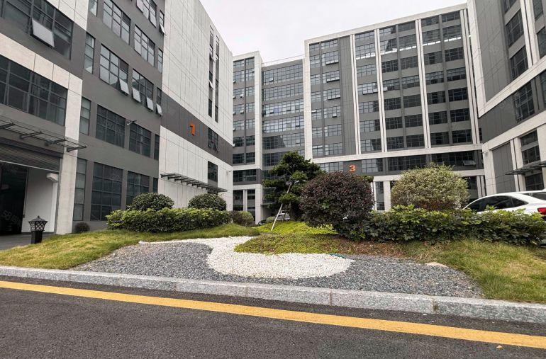 惠阳镇隆全新园区9块厂房仓库出租大小可分租一楼8米水电到车间