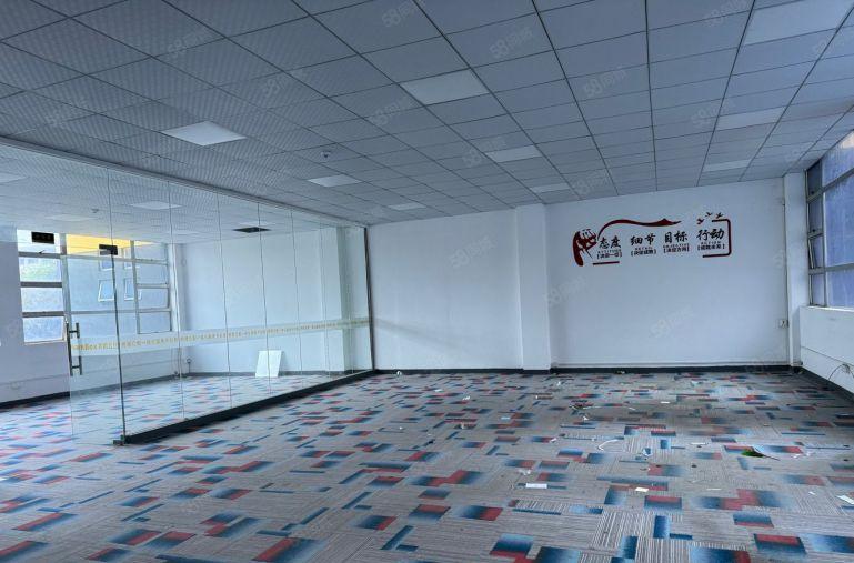 惠阳秋长新出楼上一整层楼上厂房低价出租带装修办公室原房东！！